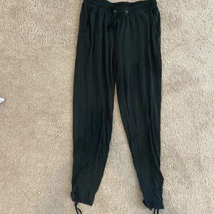 Soft ankle-tie pants